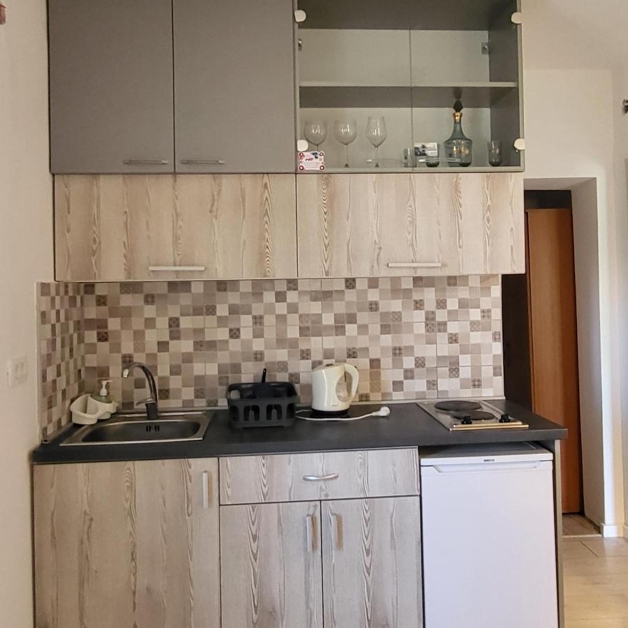 Apartmani Mia Sorajic Petrovac المظهر الخارجي الصورة