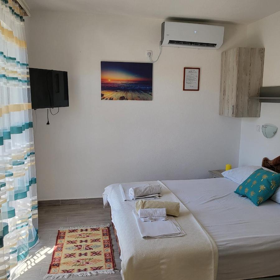 Apartmani Mia Sorajic Petrovac المظهر الخارجي الصورة